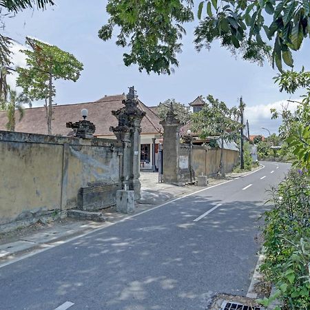 Oyo 90638 Pondok Idas Hotell Legian Eksteriør bilde